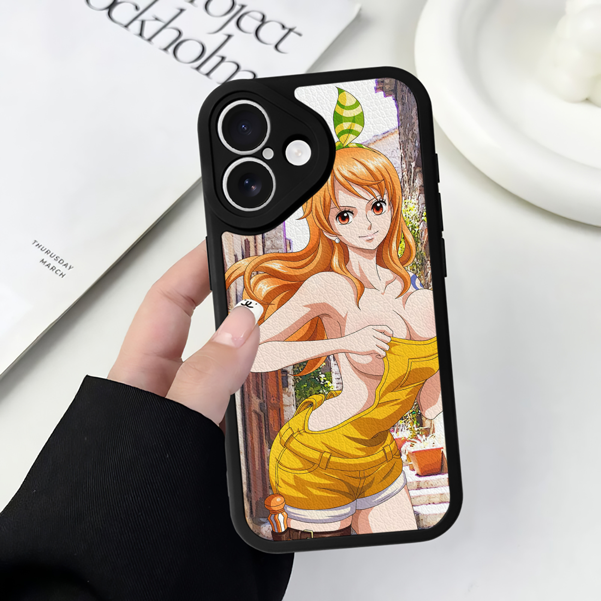 （画像用） ワンピース ONE PIECE 【iPhone 16シリーズ対応】シリコンスマホケース（レザー調） 材質：シリコン